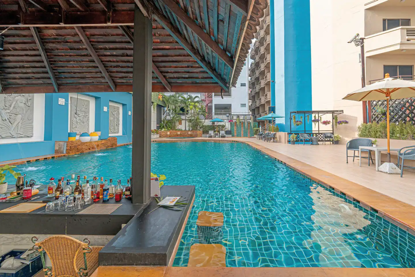 Sunbeam Hotel Pattaya Hallenbad