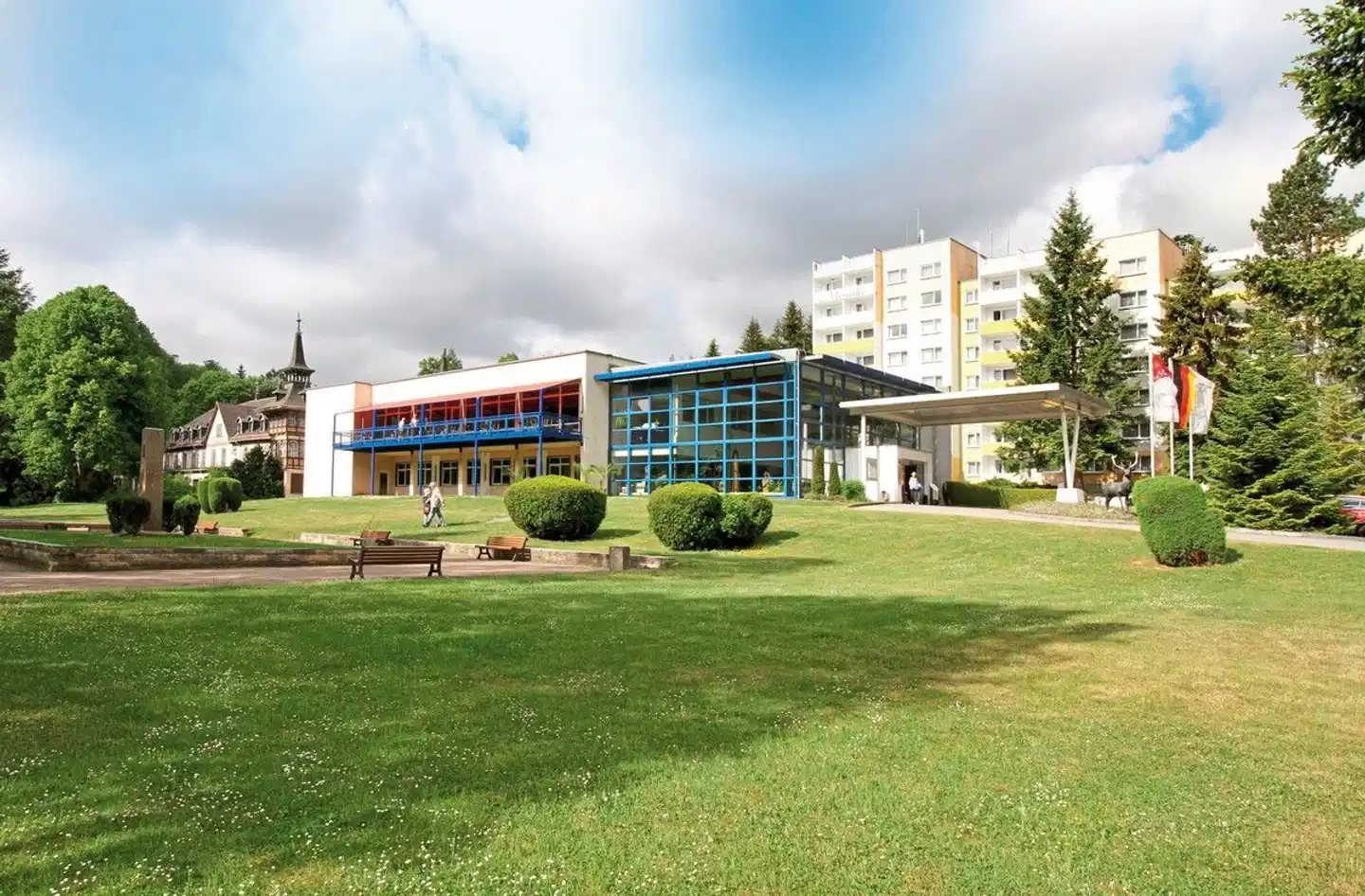 Morada Hotel Alexisbad Aussenansicht