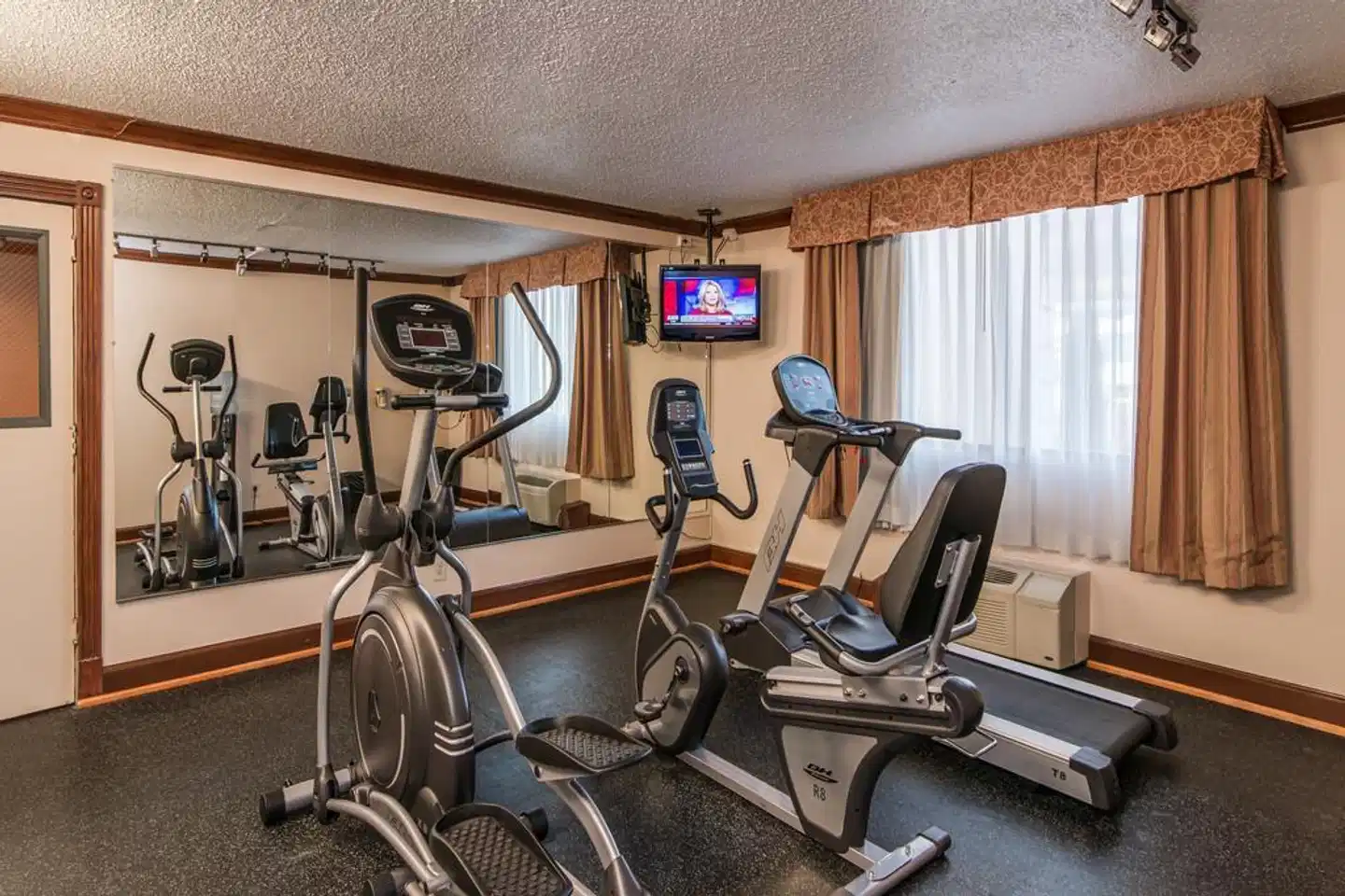 Comfort Inn & Suites Nashville Downtown - Stadium Sport und Entertainment