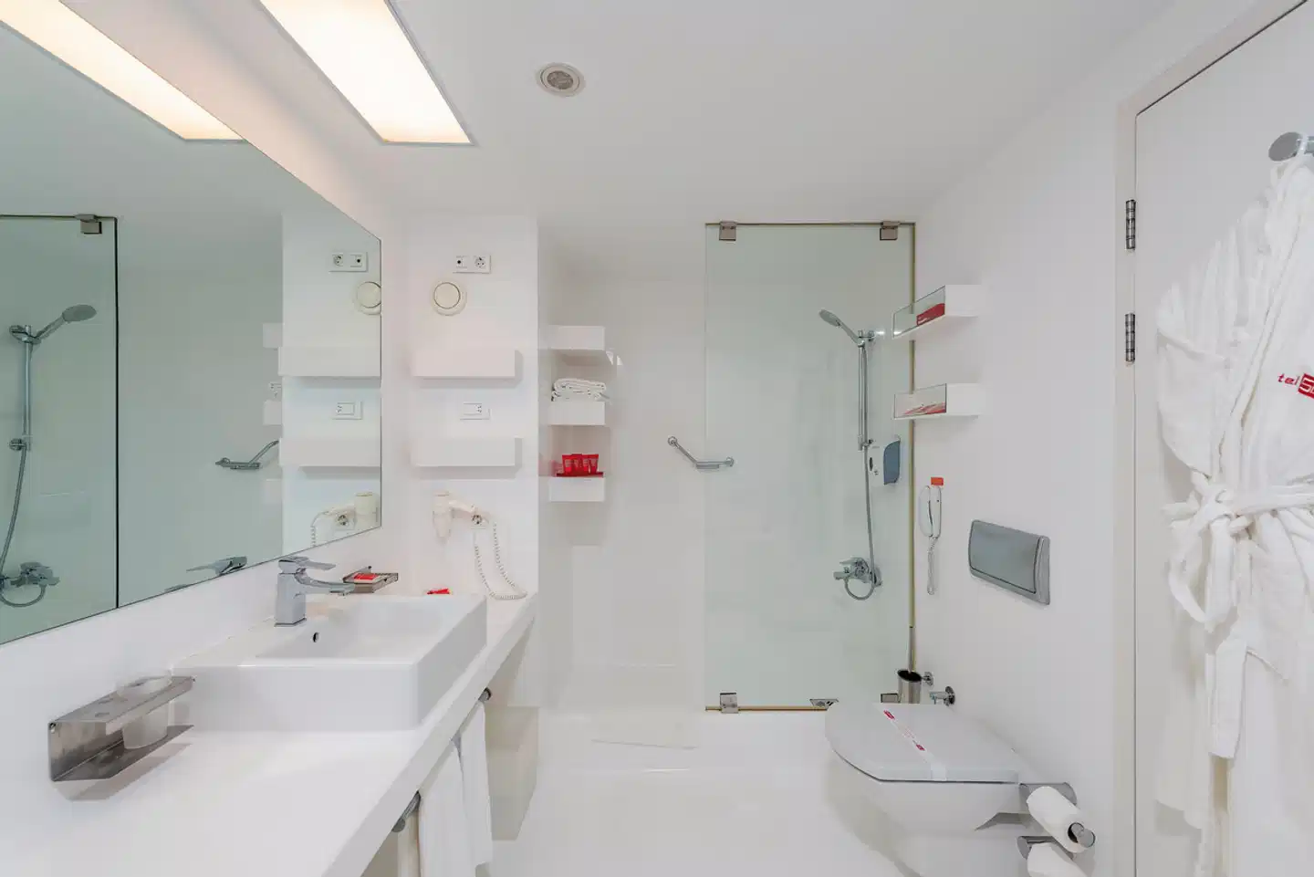 Sunis Su Hotel Badezimmer