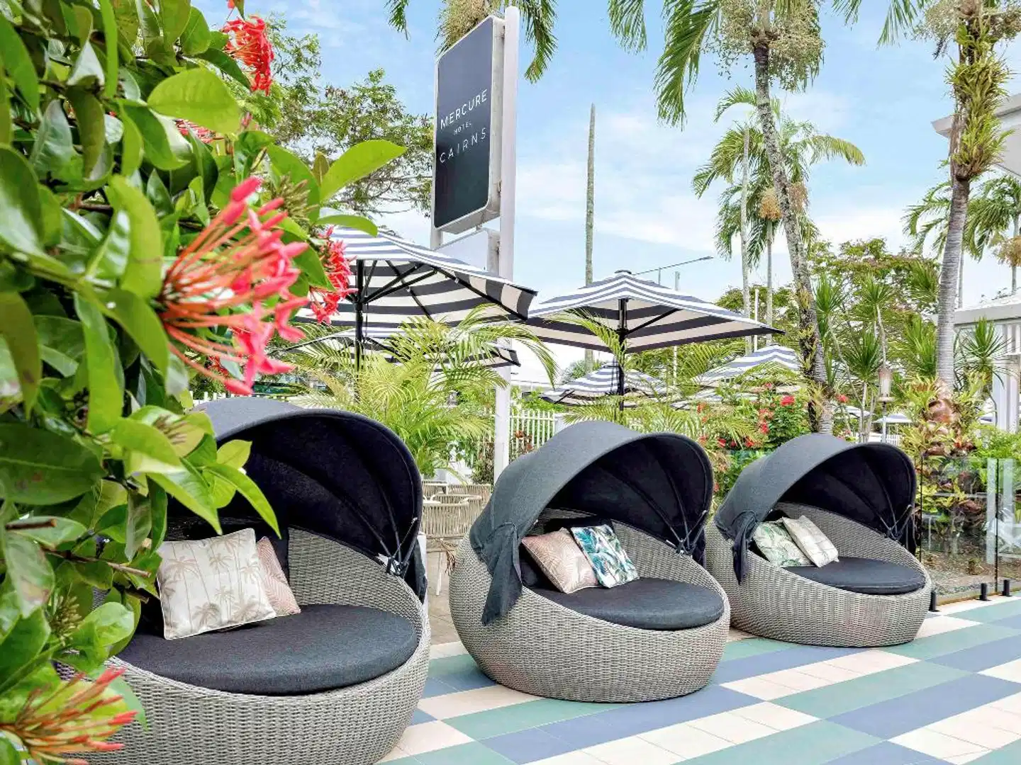 Mercure Cairns Garten