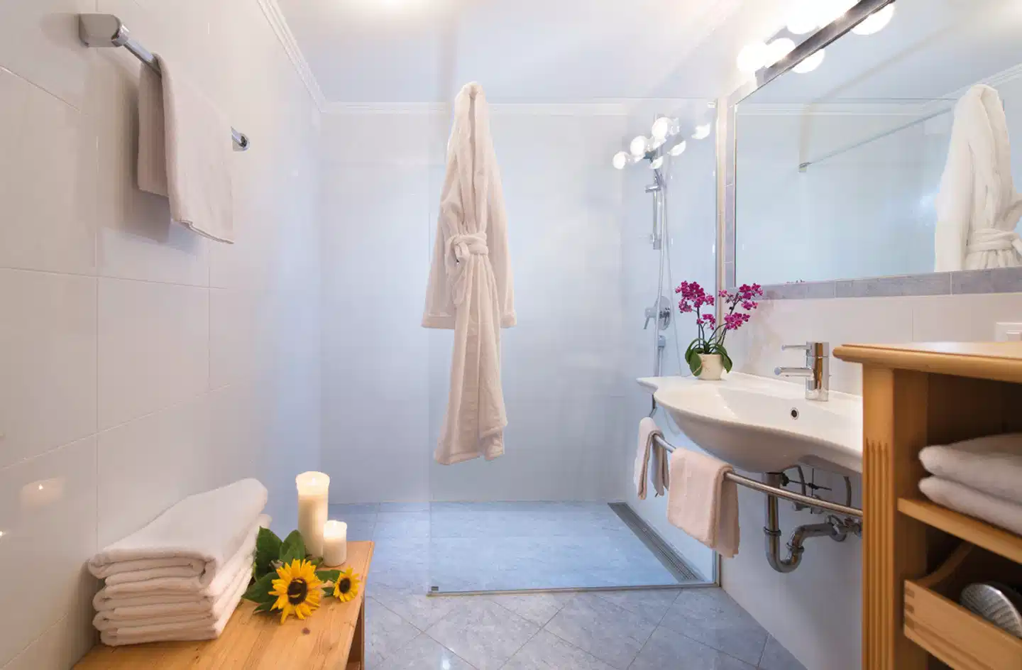 Dolomitenhotel Weisslahnbad Badezimmer