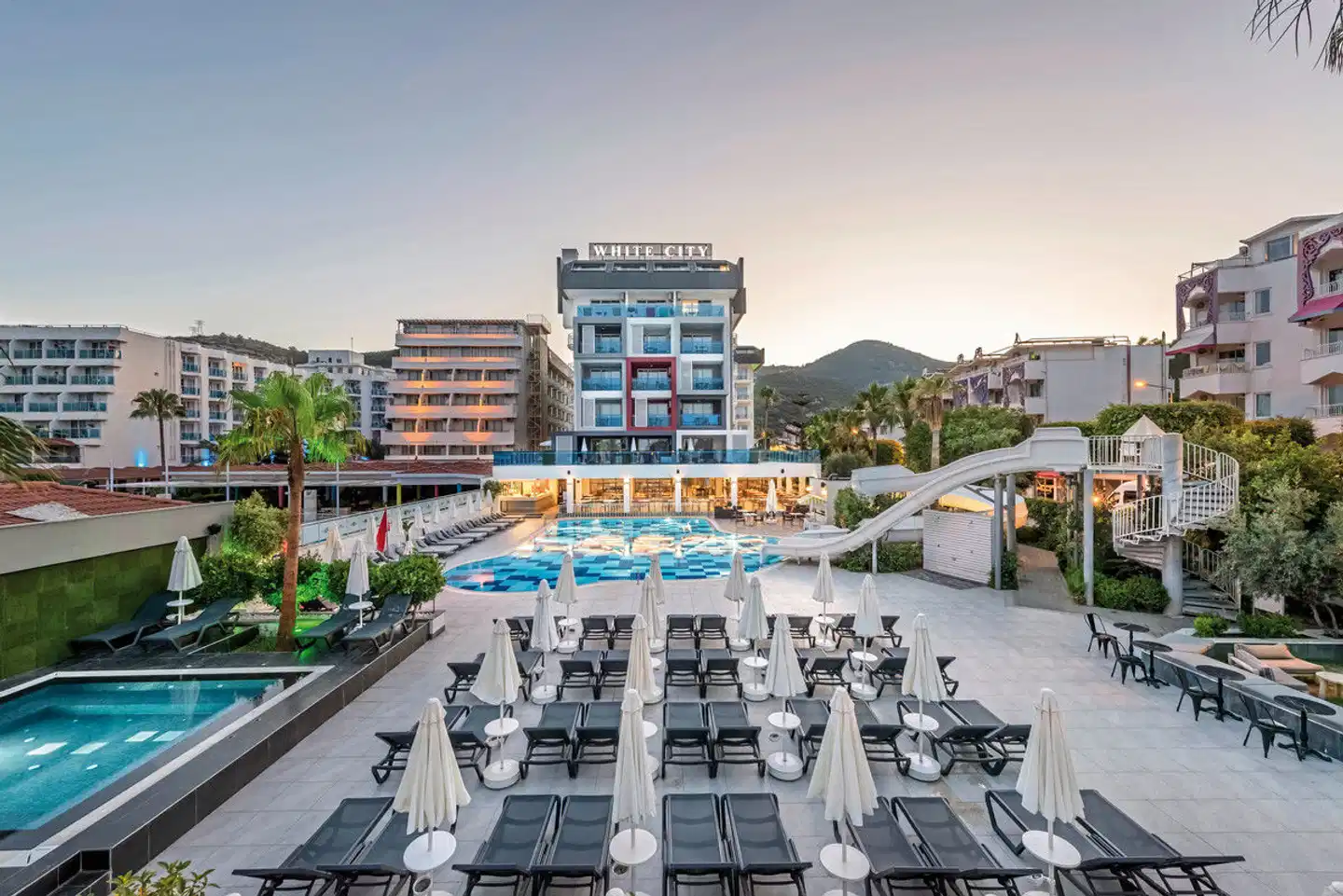 White City Beach Terrasse