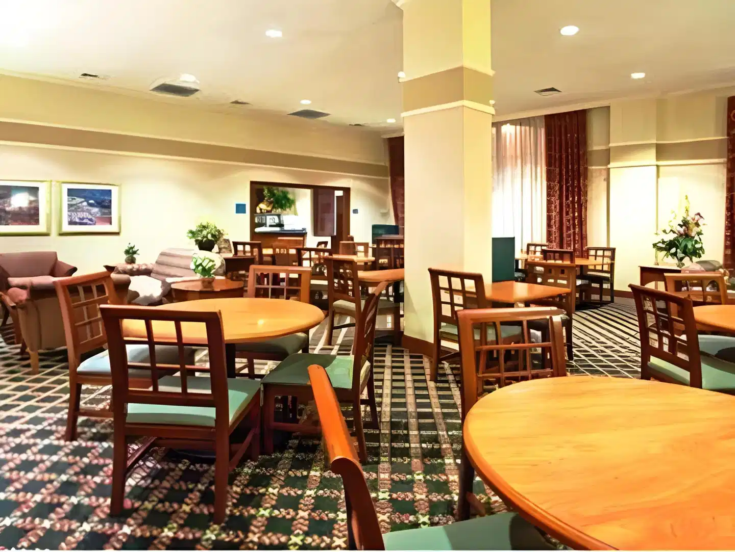 Homewood Suites by Hilton Atlanta Buckhead Pharr Road Bar