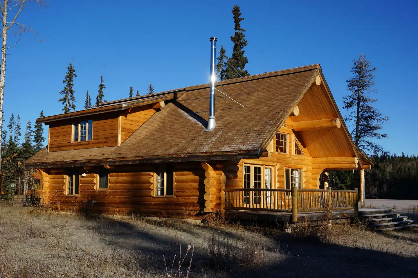 Ten-ee-ah Lodge Aussenansicht