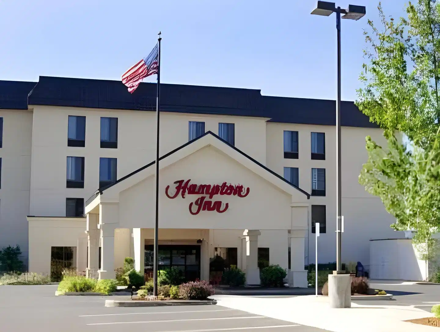 Hampton Inn Eugene Aussenansicht