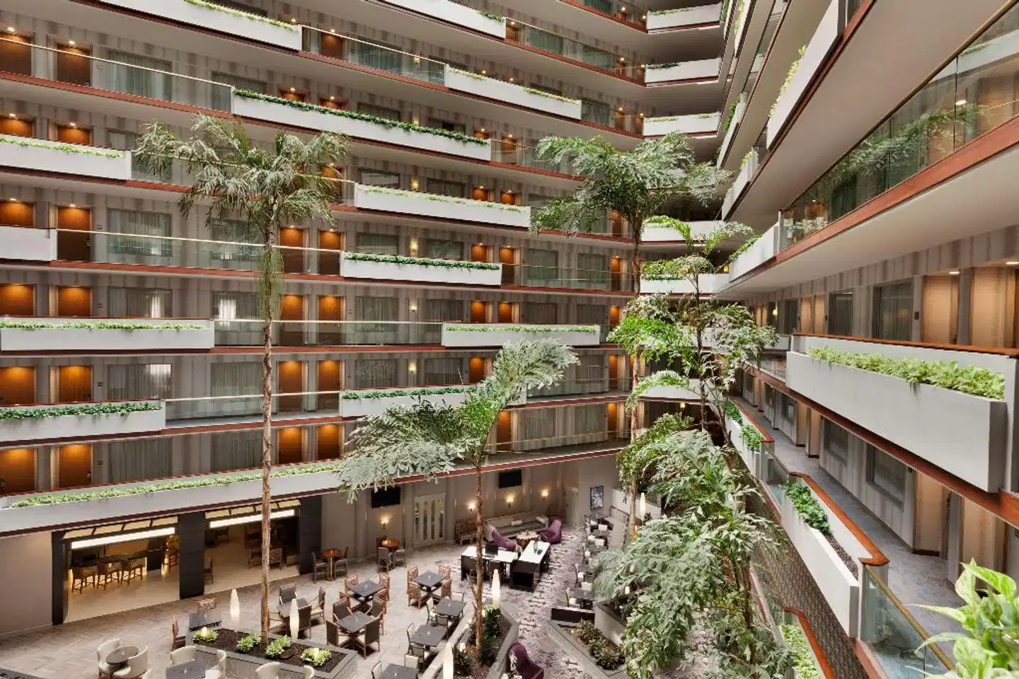 Embassy Suites by Hilton Irvine Orange County Airport Bar