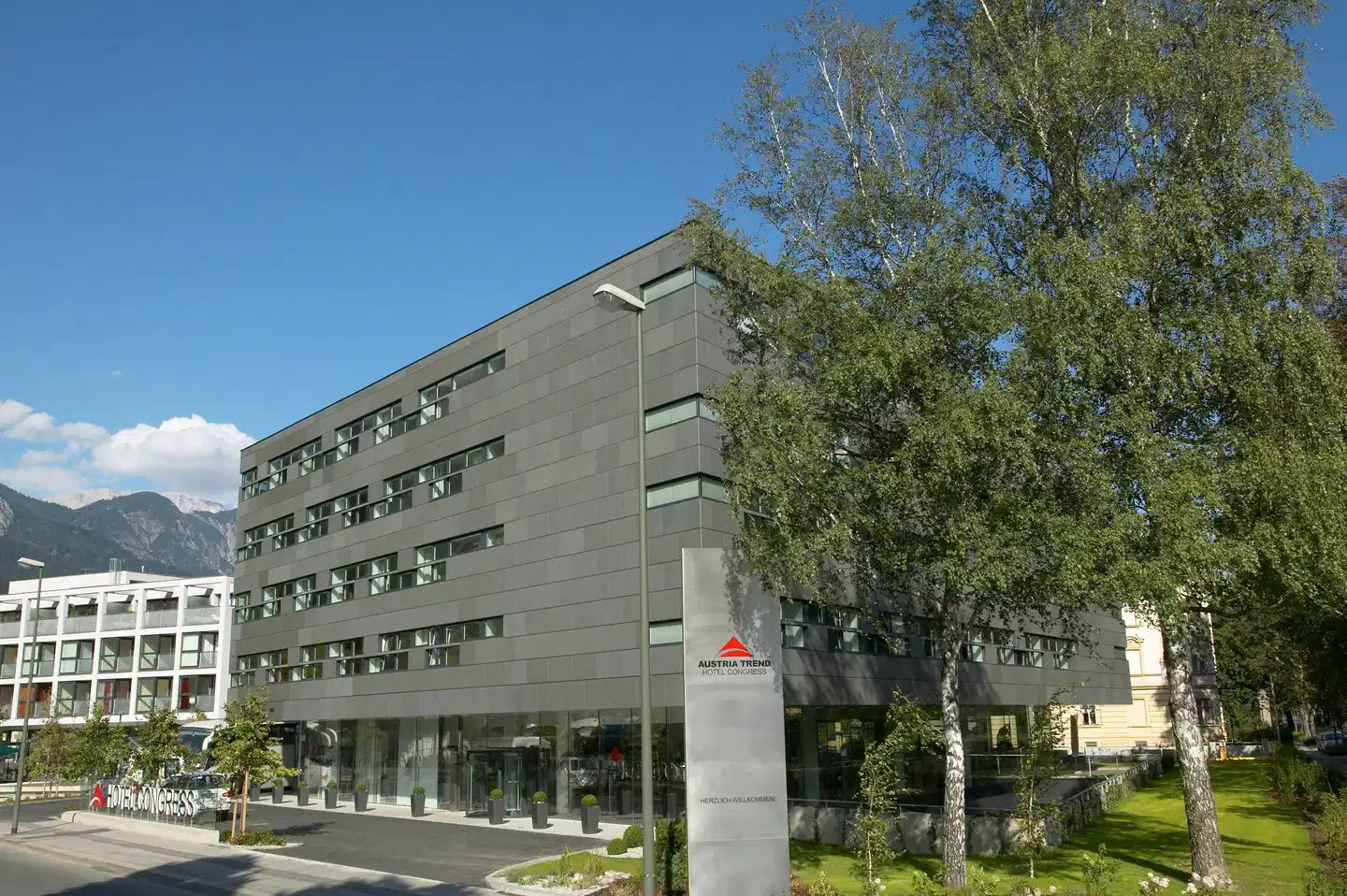 Austria Trend Hotel Congress Innsbruck Aussenansicht