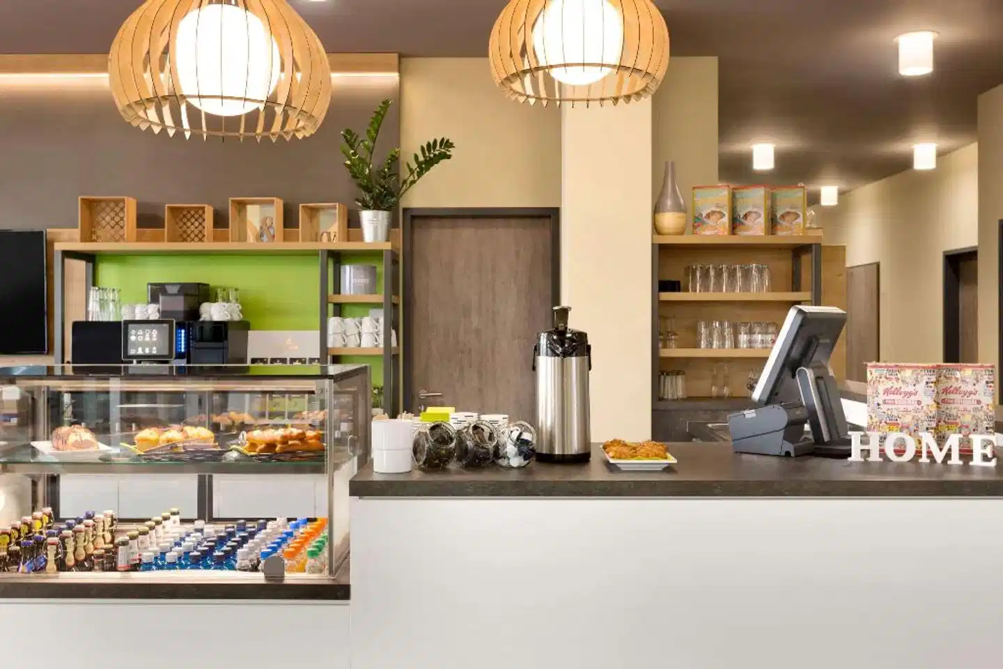 Super 8 by Wyndham Freiburg Restaurant