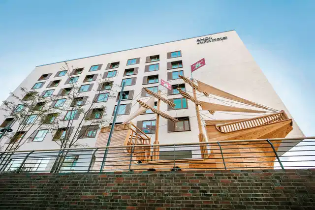 JUFA Hotel Hamburg HafenCity Aussenansicht