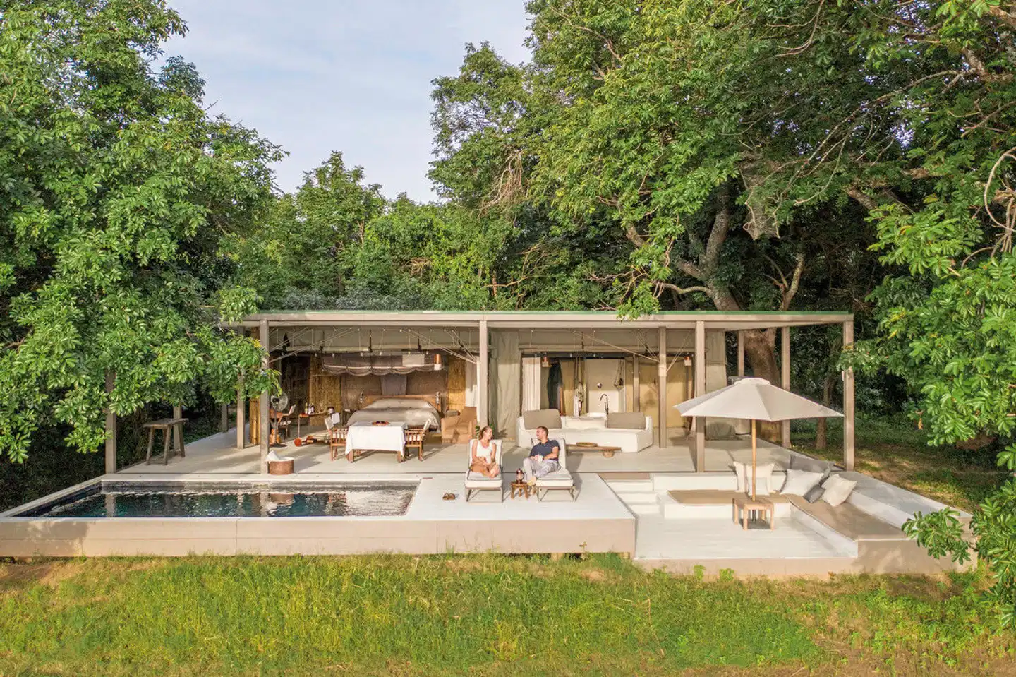 Time + Tide Chinzombo Terrasse