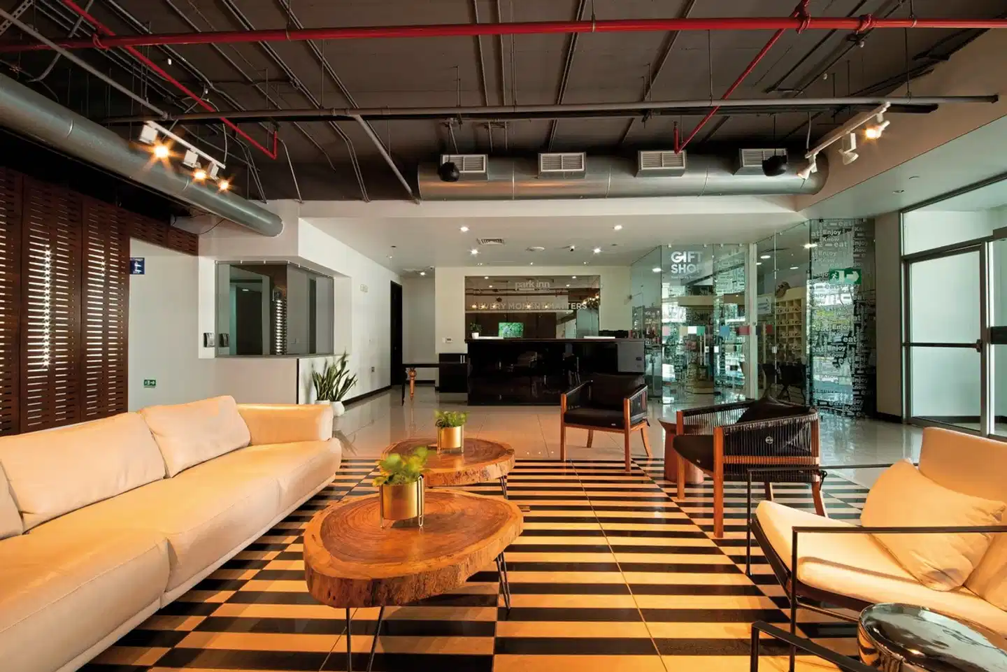 D Sabana Hotel Lobby