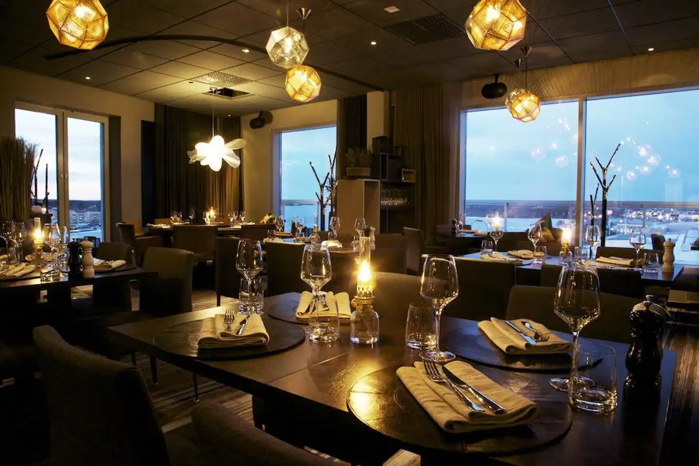 Clarion Hotel Sense Restaurant