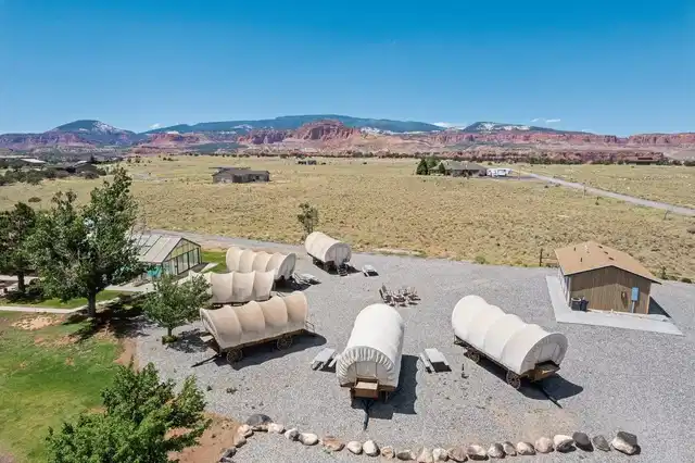 Broken Spur Inn & Steakhouse Landschaft