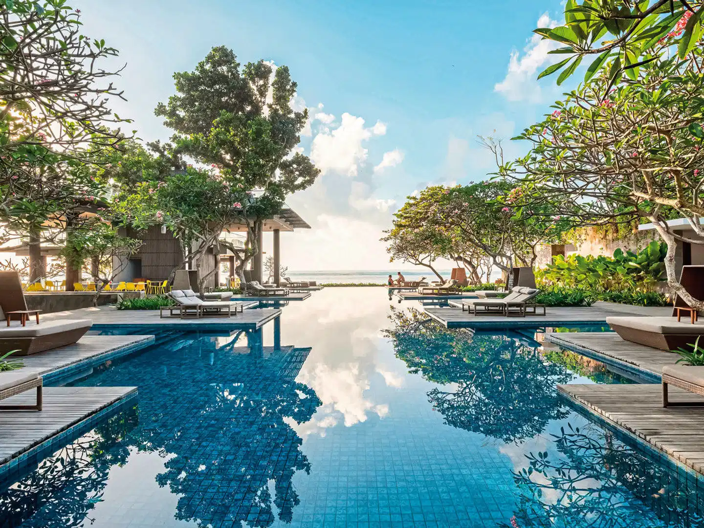 Maya Sanur Resort & Spa Pool