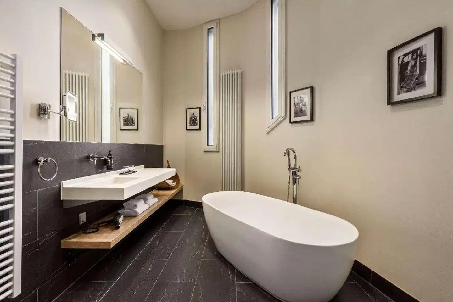 Vienna House Easy München Badezimmer