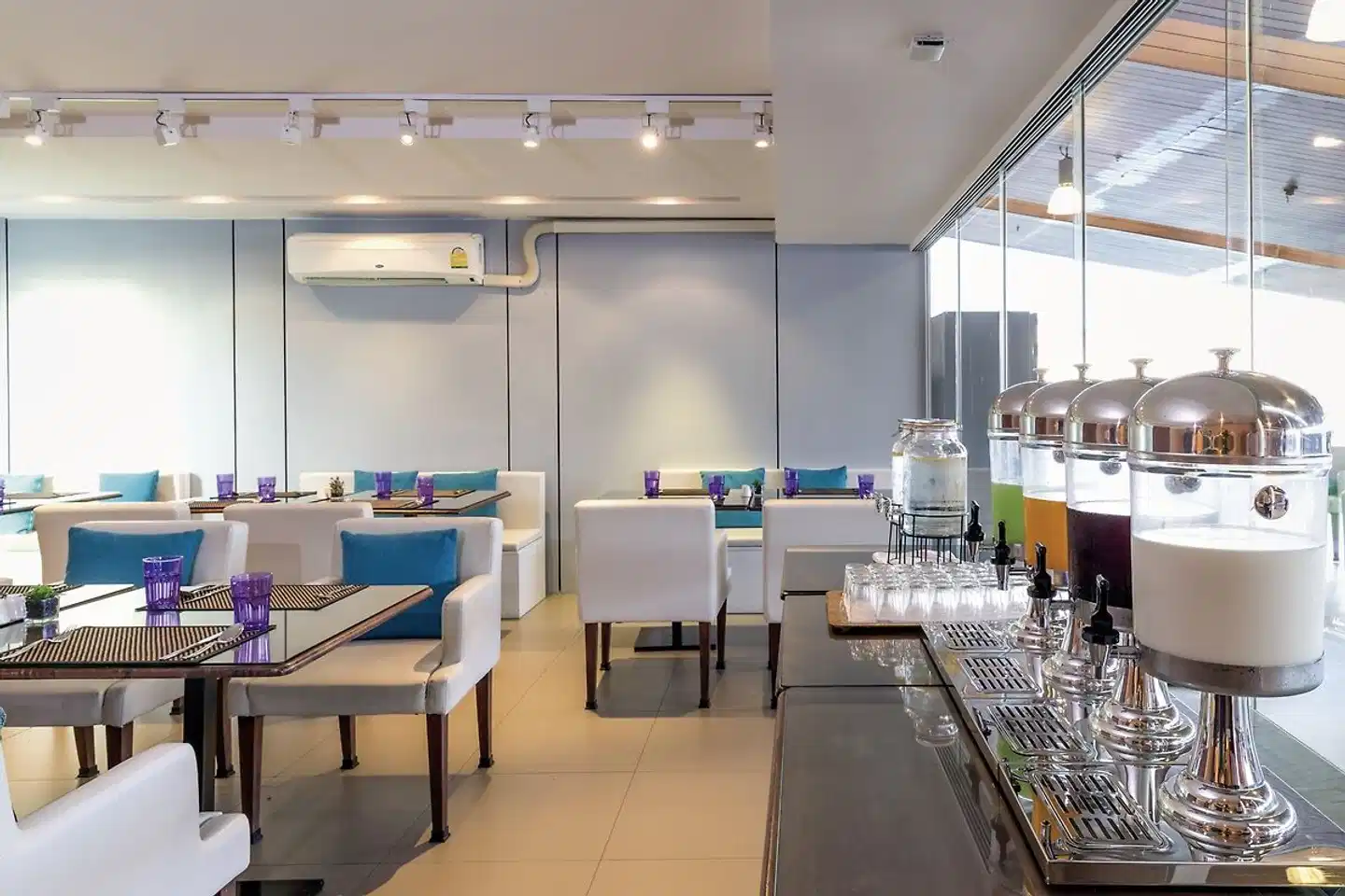 Travelodge Pattaya Lobby