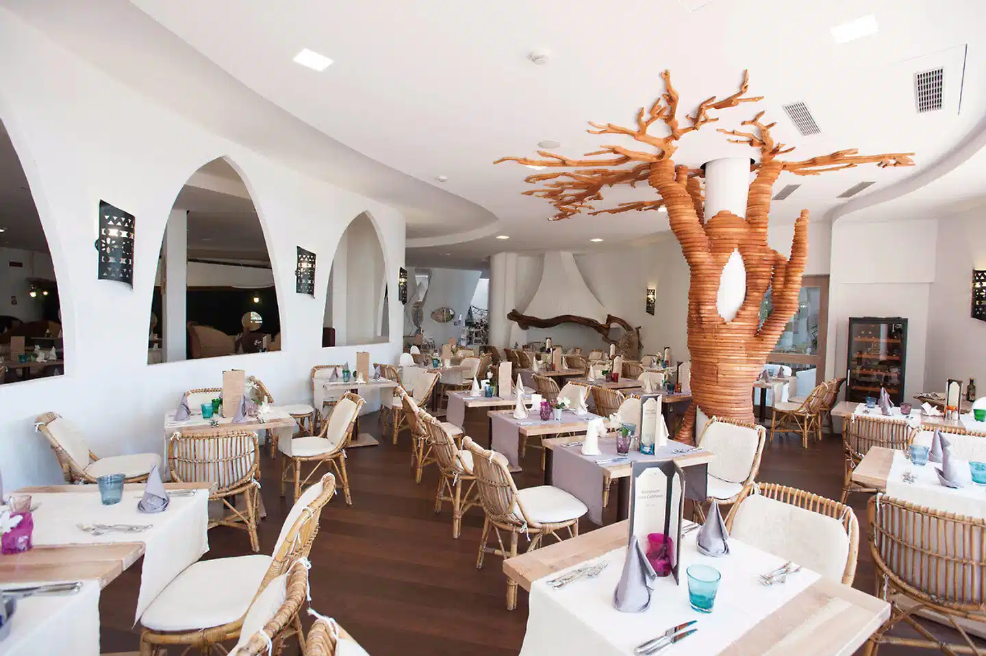 Hotel Resort & SPA Baia Caddinas Restaurant
