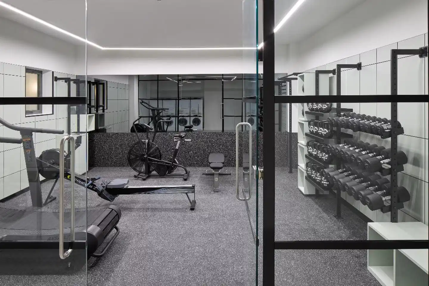 Kingsland Locke Sport und Entertainment