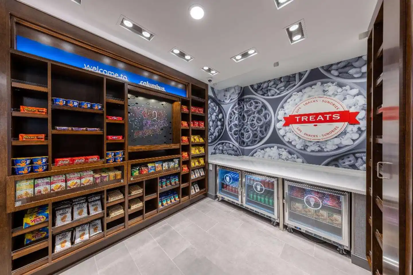 Hampton Inn Columbus Downtown Lobby