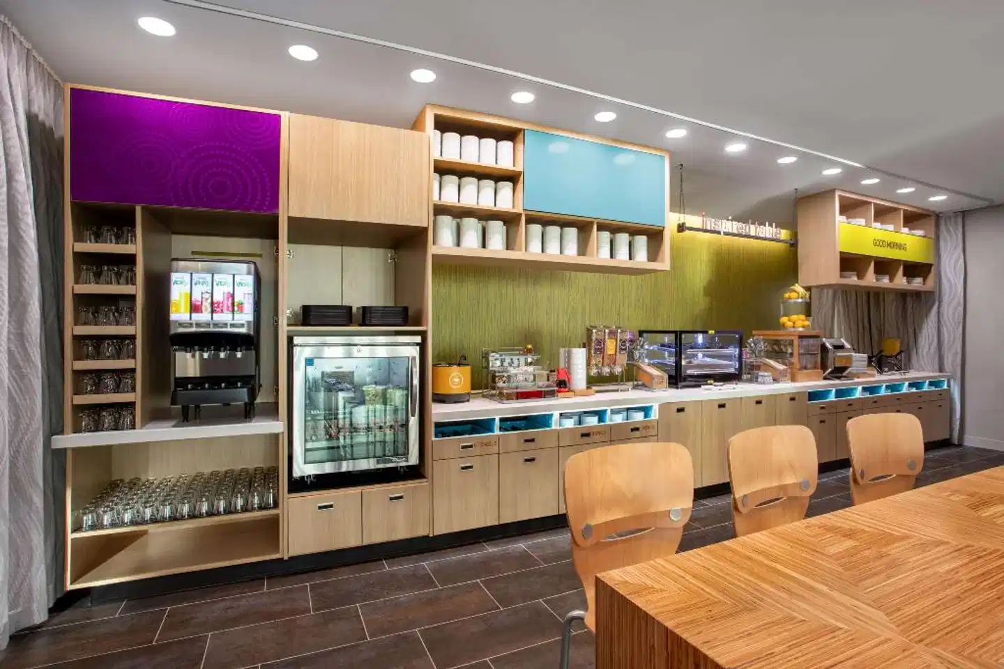 Home2 Suites By Hilton Calhoun Bar