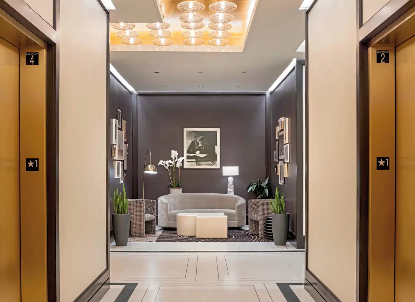 Tempo by Hilton Nashville Downtown Lobby