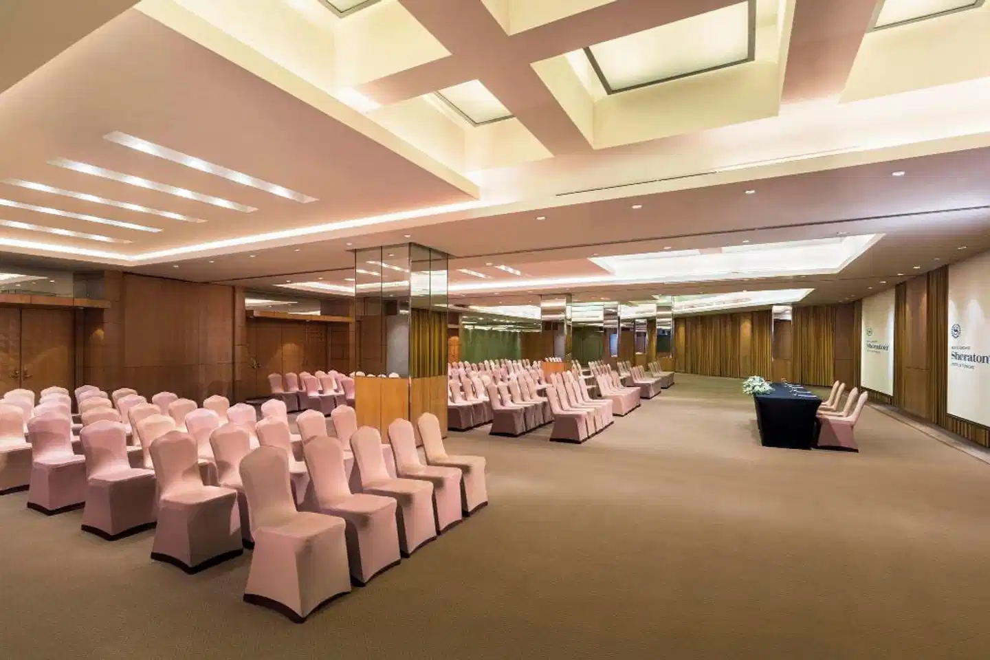 Royal Orchid Sheraton Riverside Hotel Bangkok Konferenz