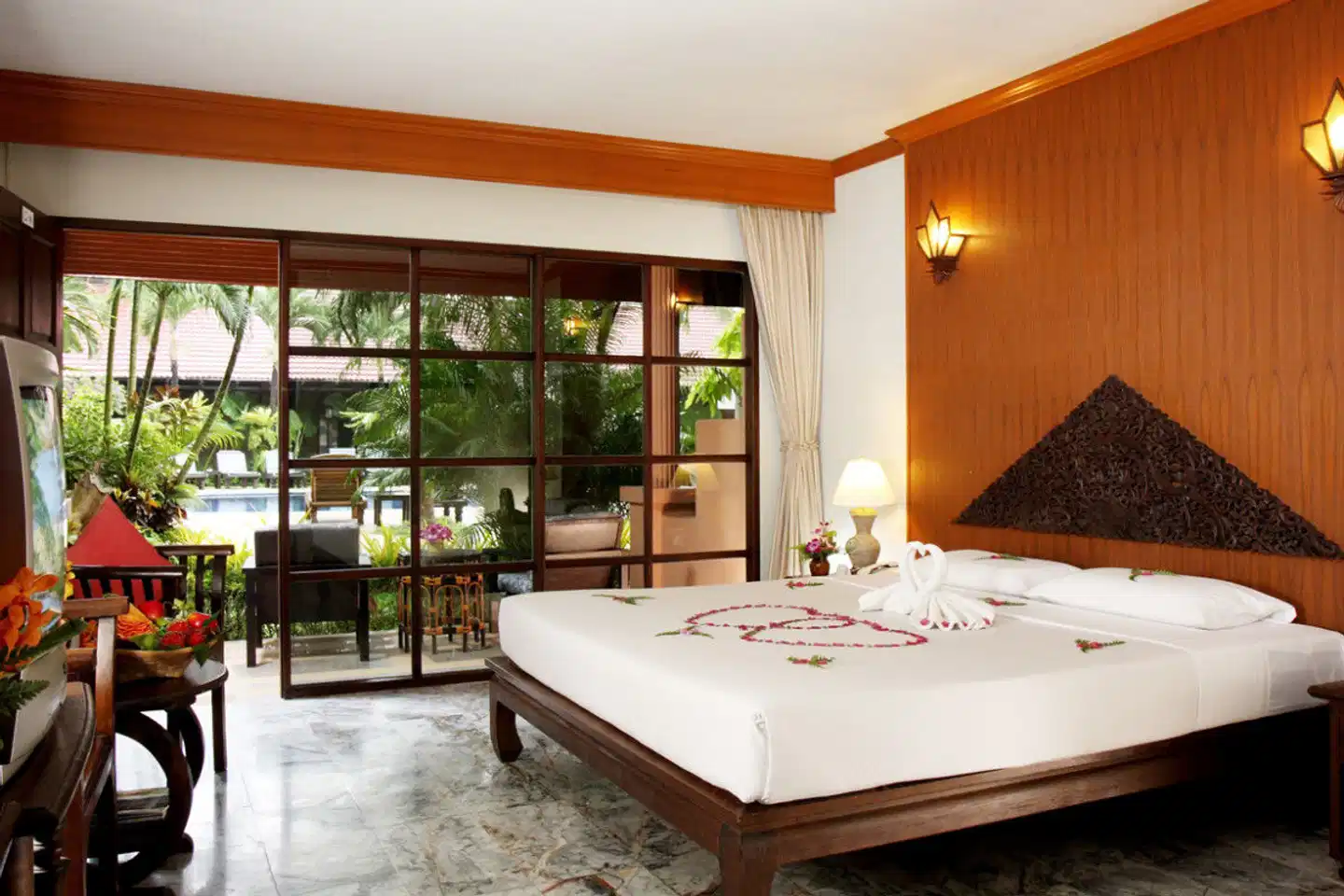 Phuket Island View Badezimmer