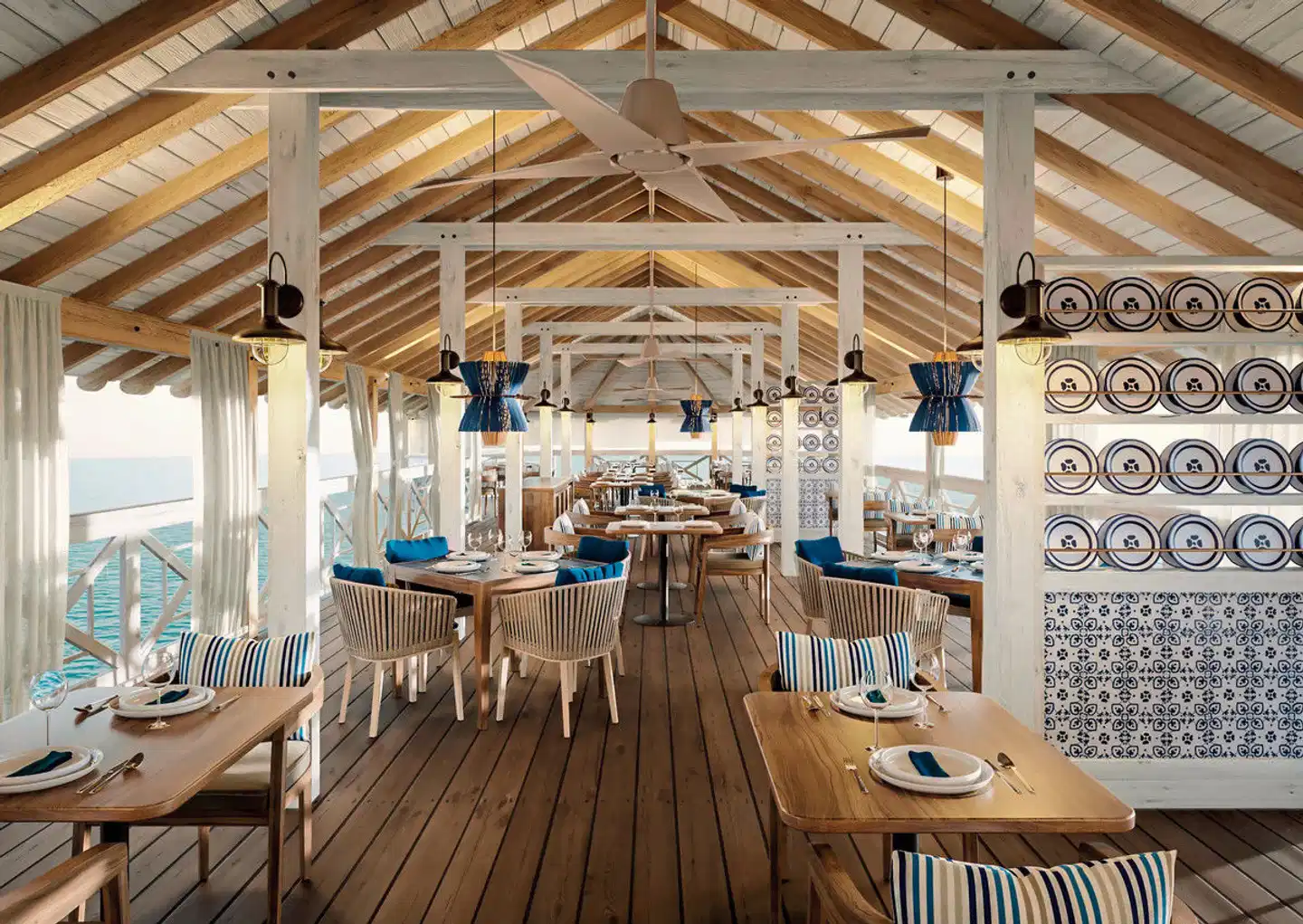 Secrets St. Lucia Resort & Spa Bar