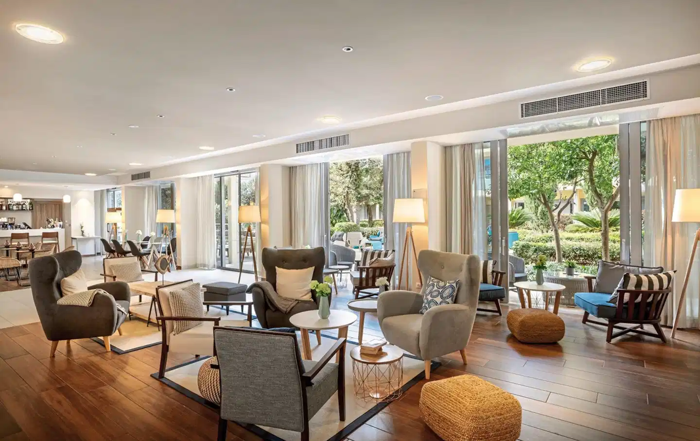 Valamar Argosy Hotel Lobby