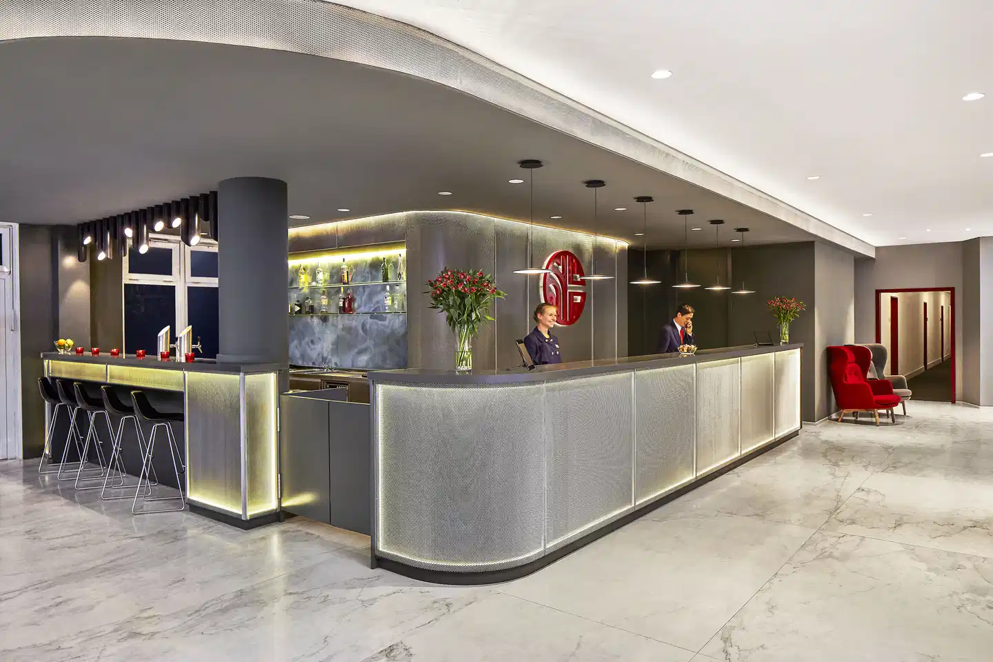 NH Collection Hamburg City Lobby