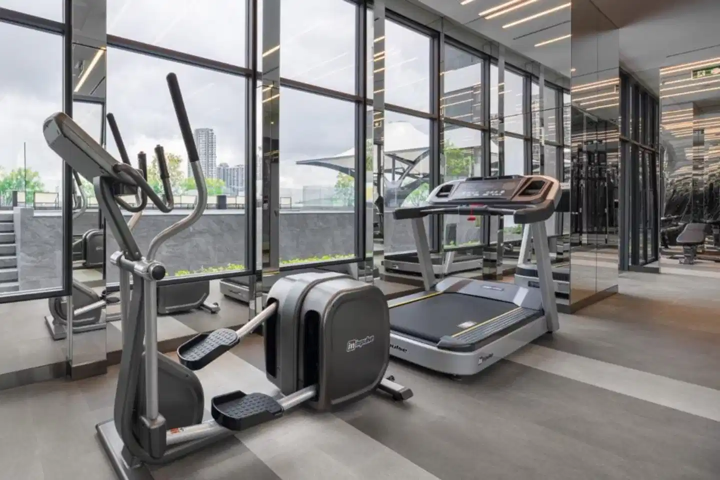 Ramada Plaza by Wyndham Bangkok Sukhumvit 48 Sport und Entertainment