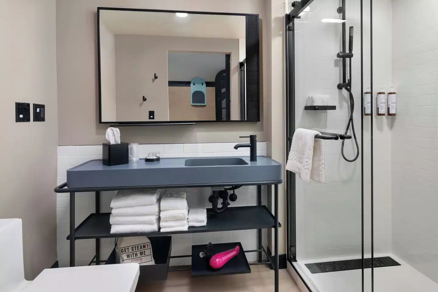 Moxy Miami Wynwood Badezimmer