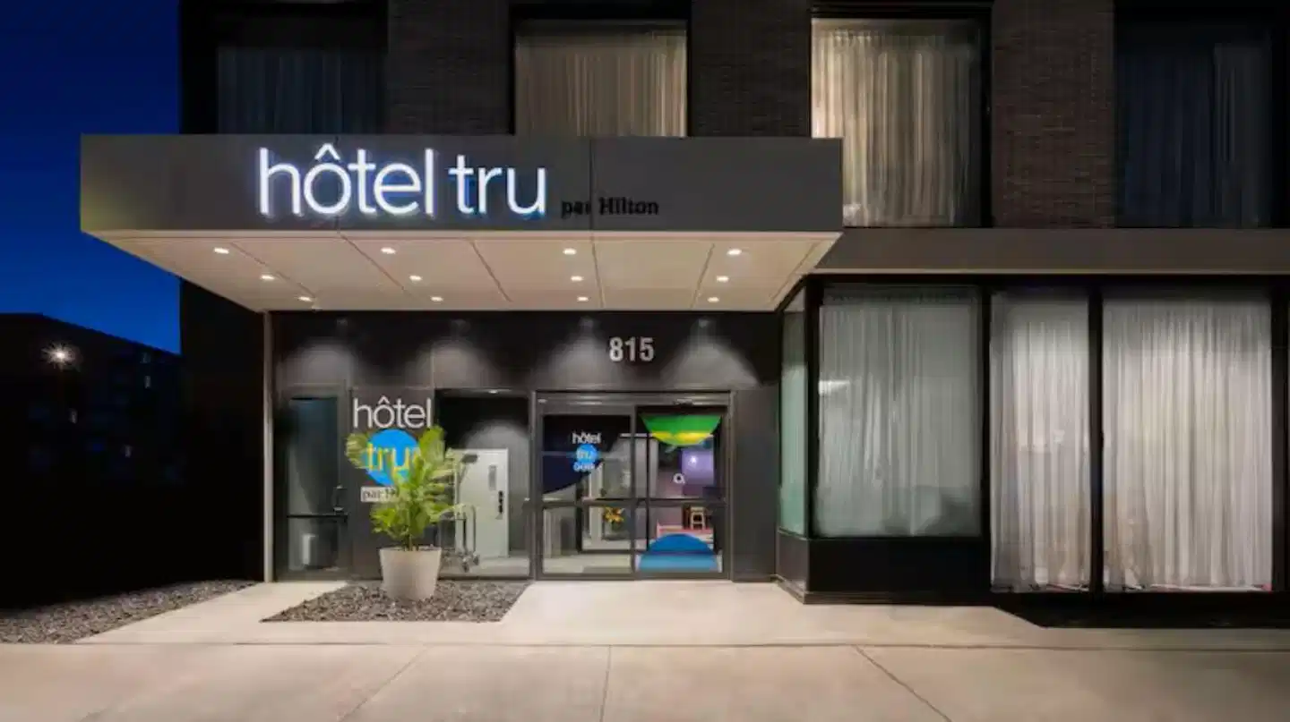 Tru By Hilton Montreal Centre-Ville Aussenansicht