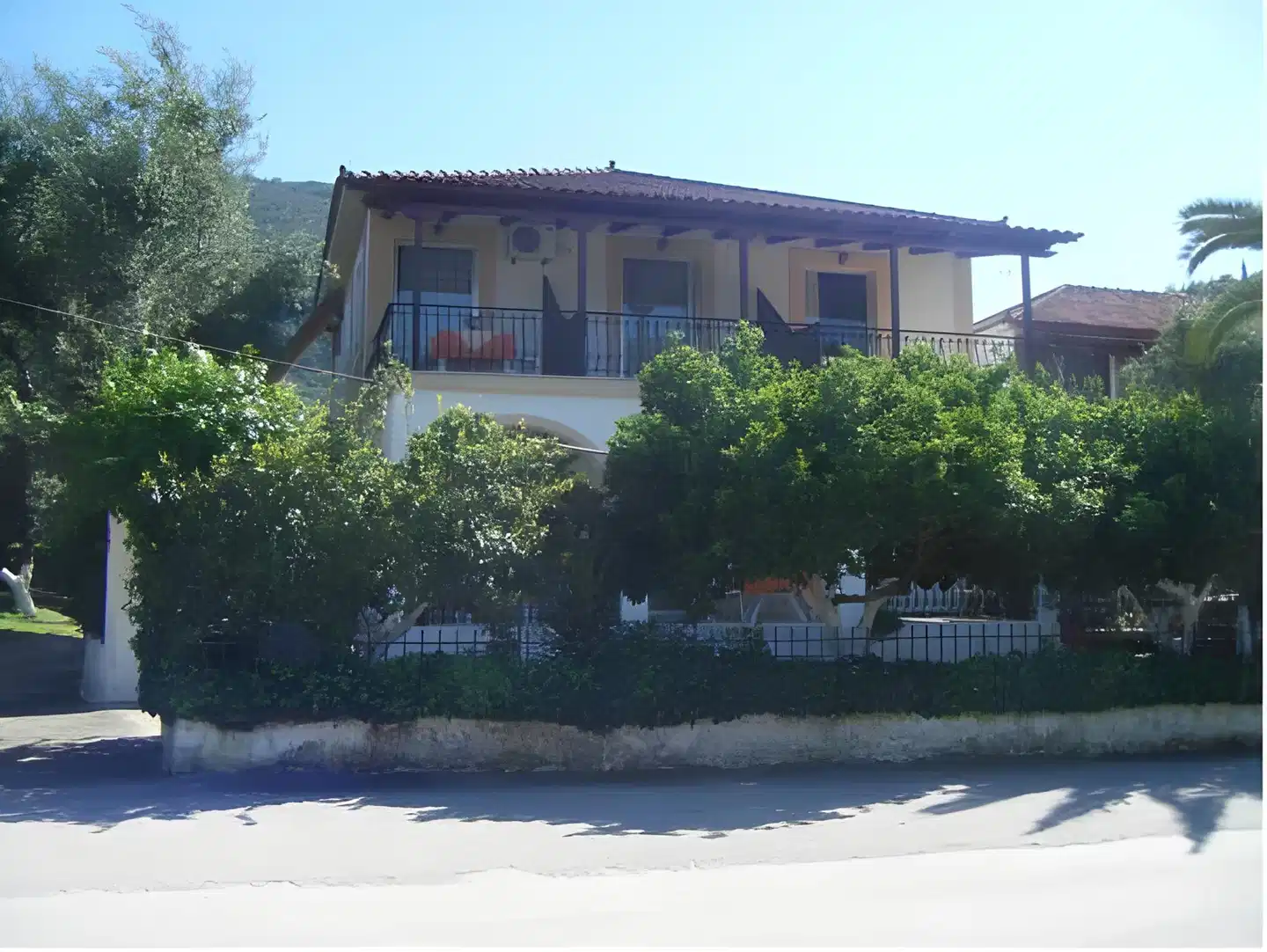 Nikos Studios Aussenansicht