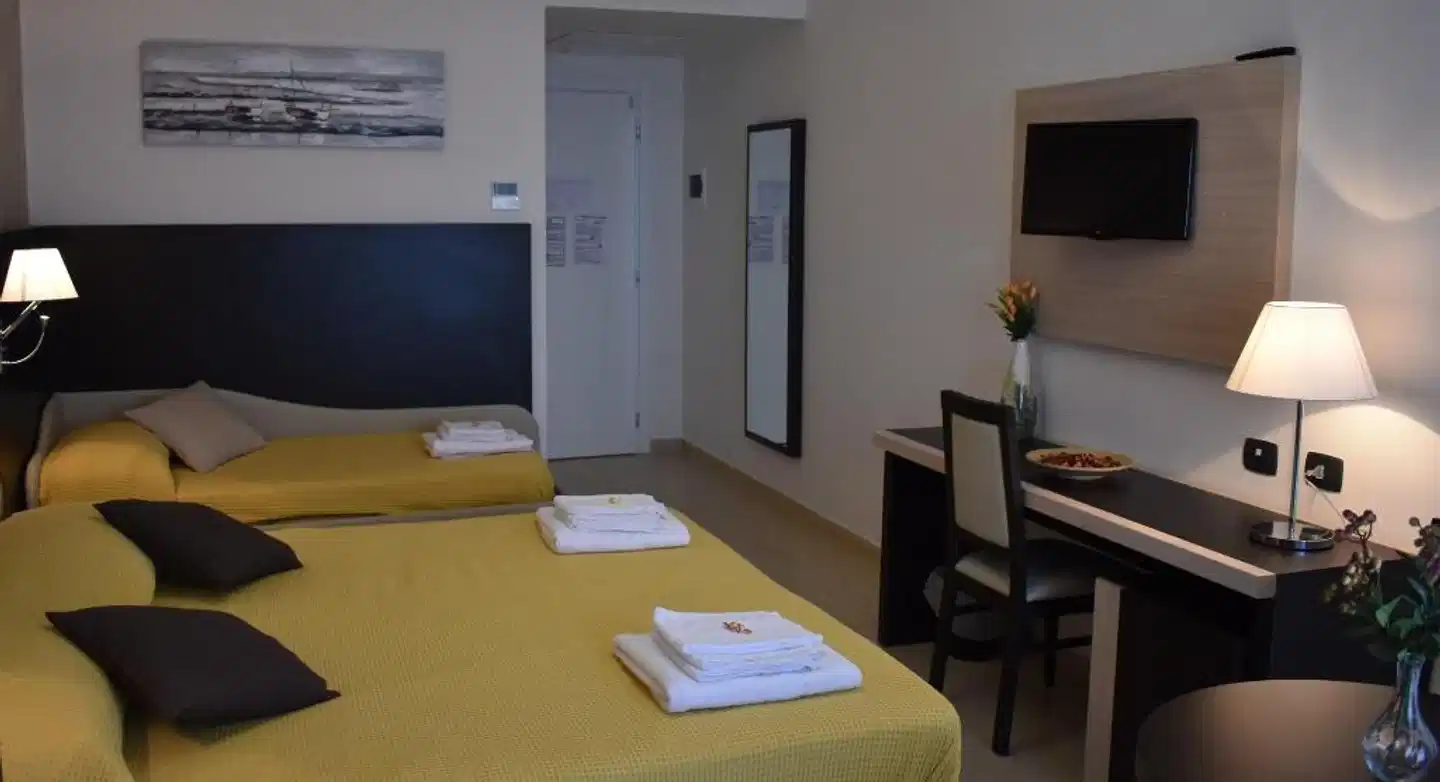 Miramare Scilla Grand Youth Hostel Wohnbeispiel