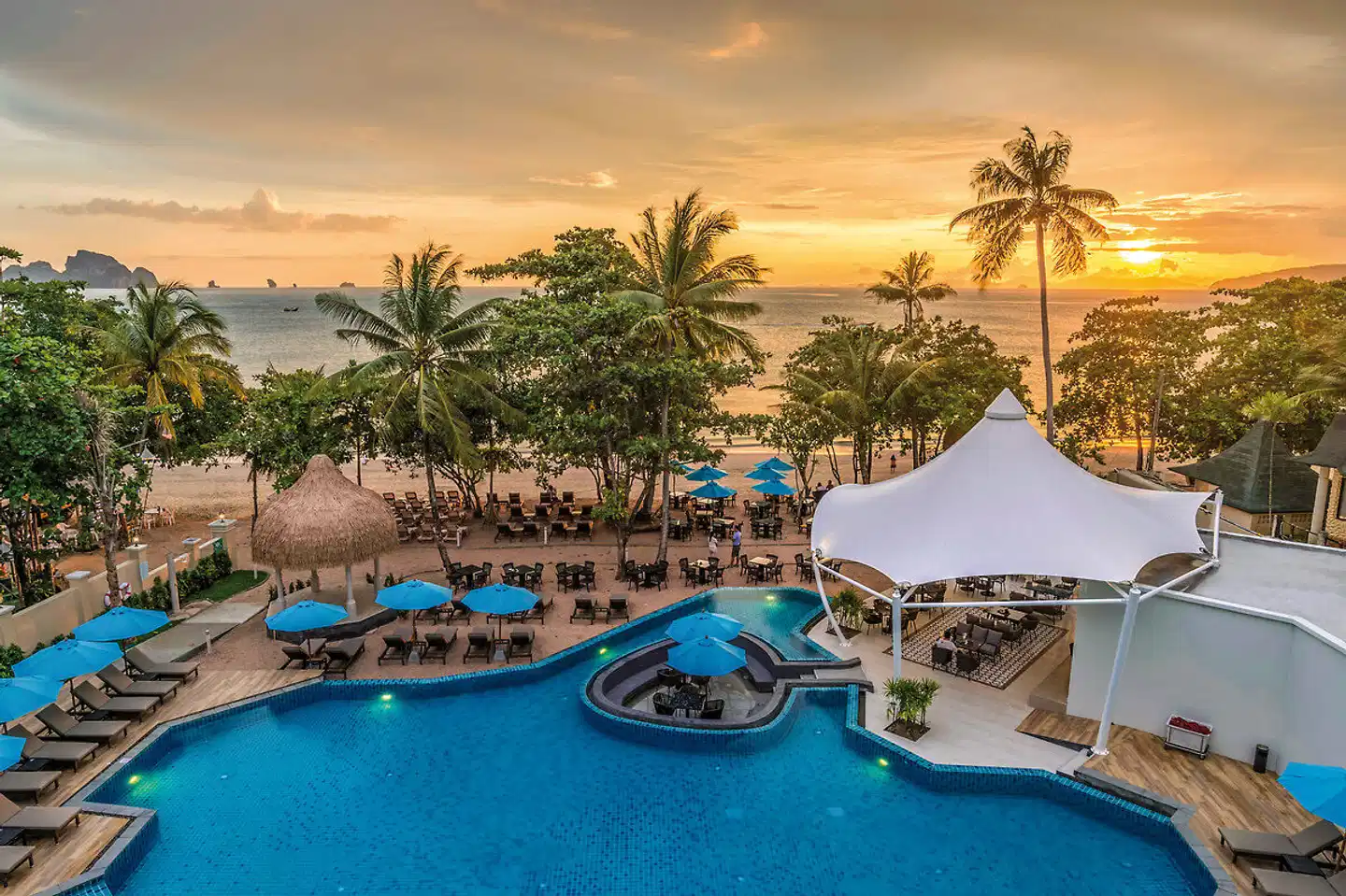 Centara Ao Nang Beach Resort & Spa Pool