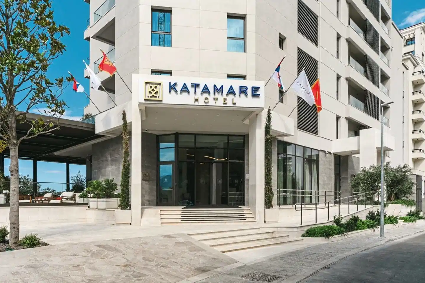 Hotel Katamare Aussenansicht
