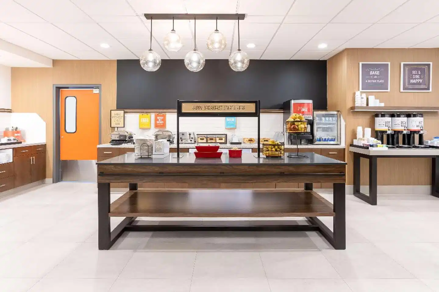 Hampton Inn & Suites Santa Rosa Sonoma Wine Country Lobby