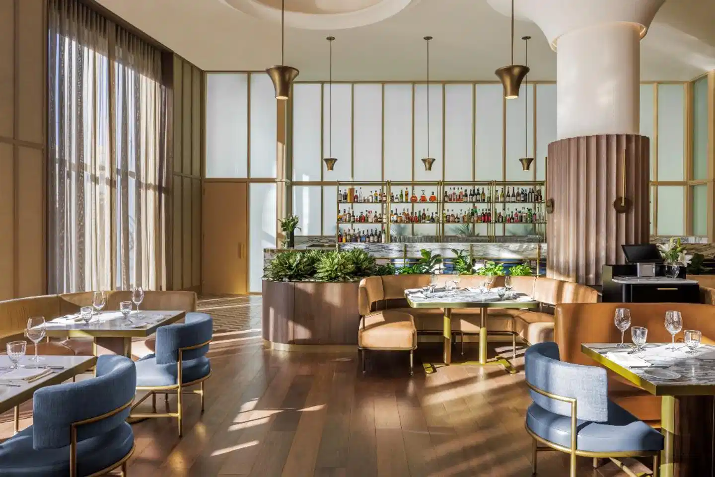 The Morrow Washington Dc, Curio Collection By Hilton Restaurant