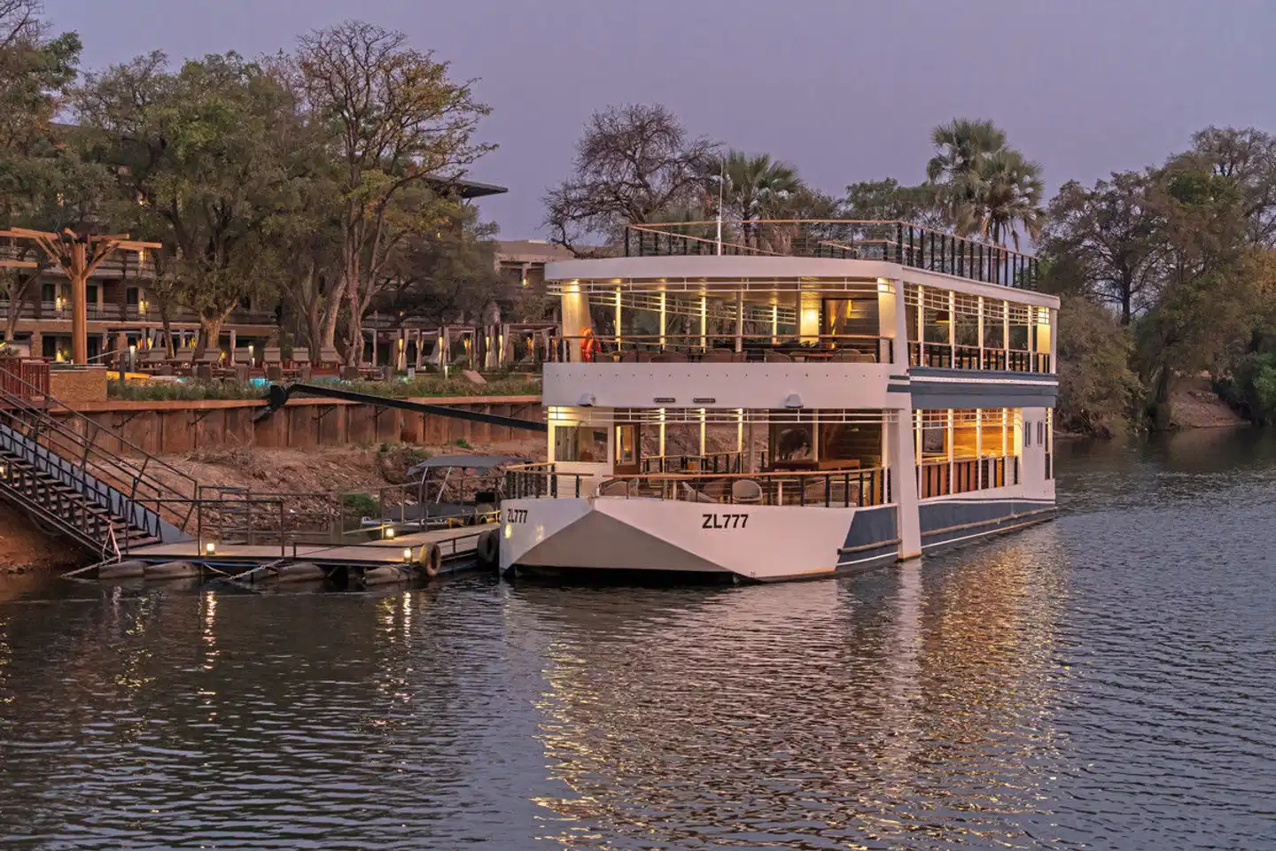 Radisson Blu Mosi Oa Tunya Livingstone Resort Aussenansicht