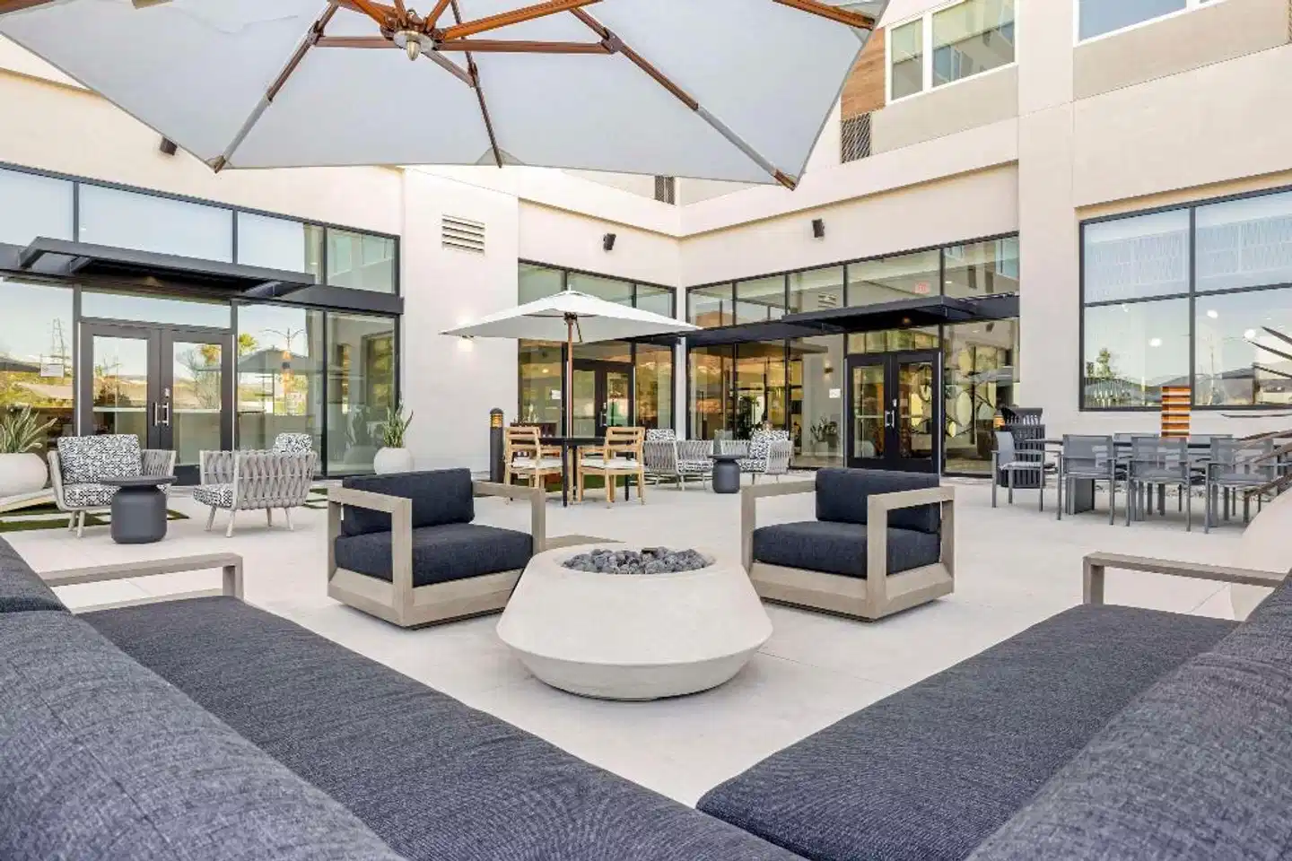 Cambria Hotel Burbank Airport Lobby