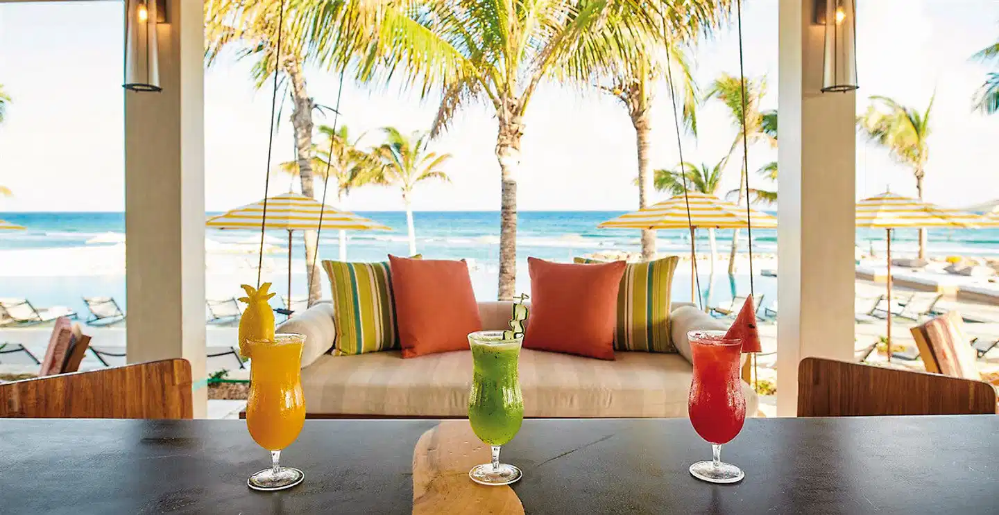 Eclipse at Half Moon Terrasse