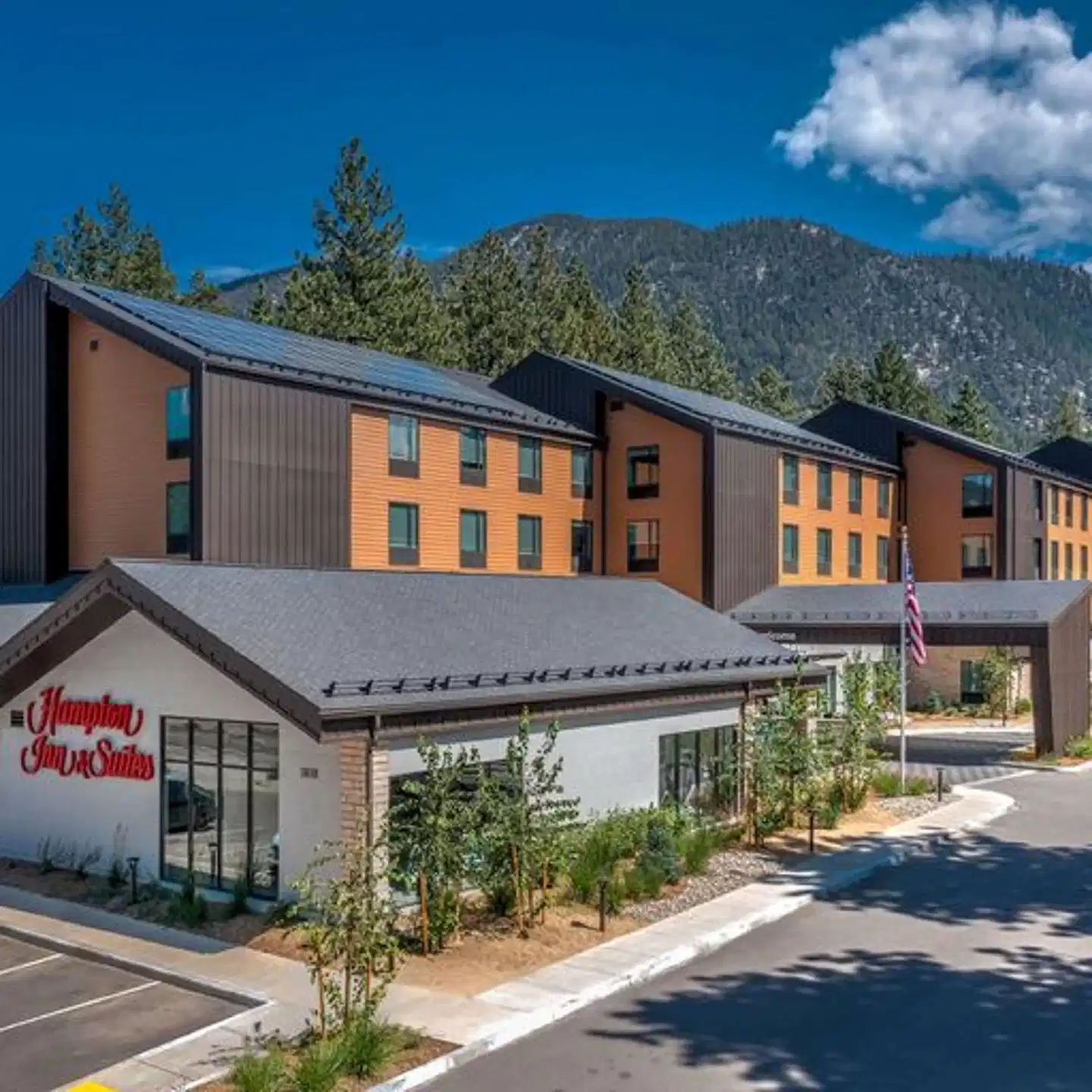 Hampton Inn & Suites South Lake Tahoe Aussenansicht