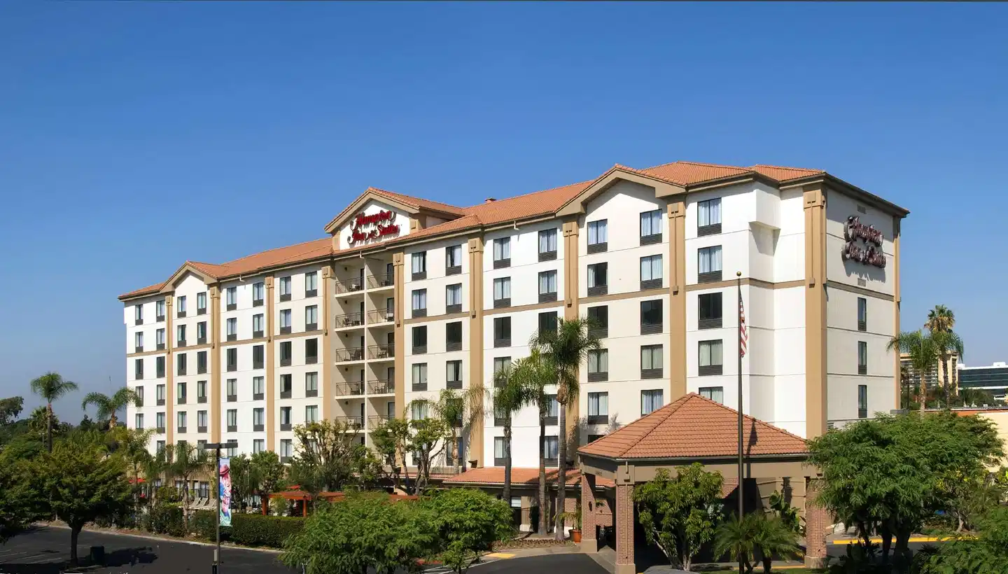 Hampton Inn & Suites Los Angeles/Anaheim-Garden Grove Aussenansicht