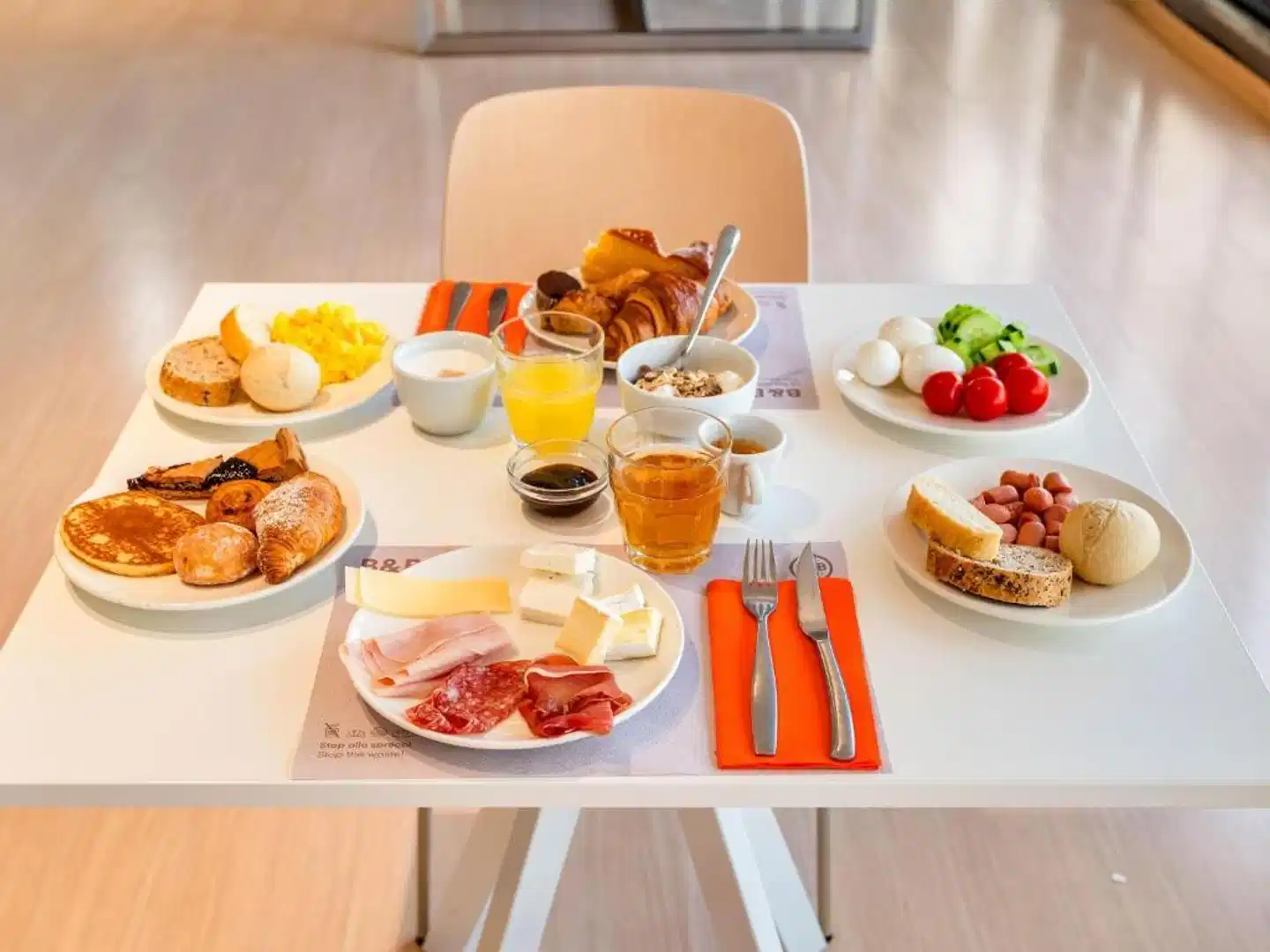 B&B Hotel Milano Aosta Restaurant