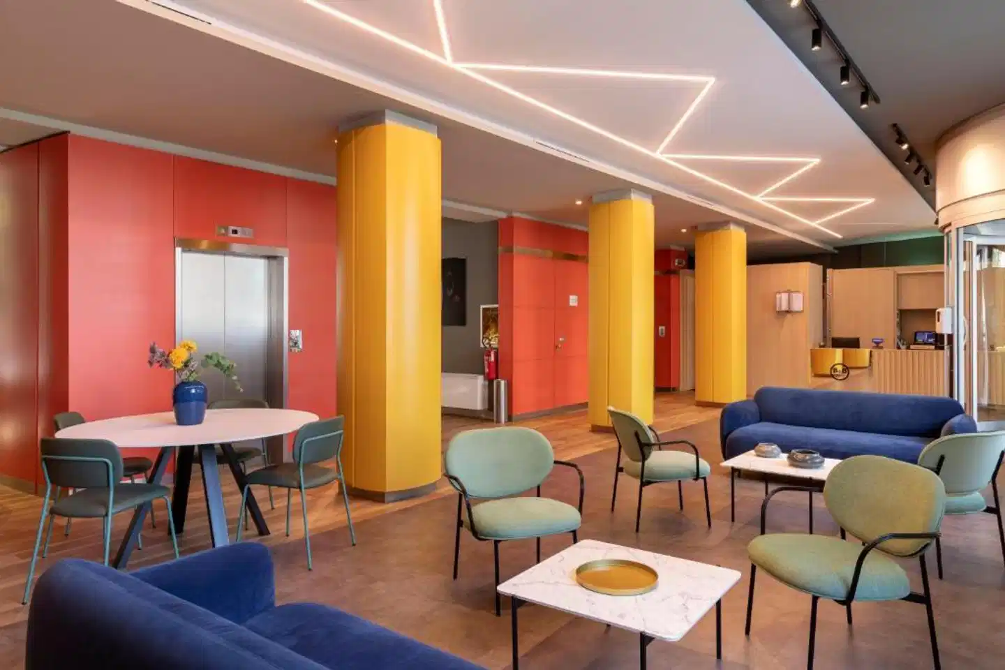 B&B Hotel Milano Aosta Lobby