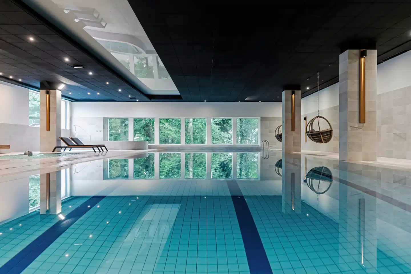 Shuum Boutique Wellness Hotel Hallenbad