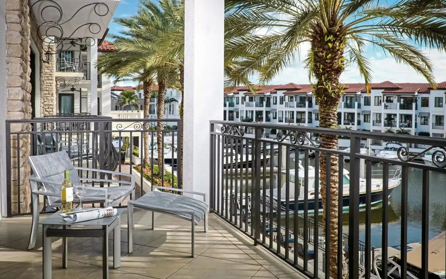 Naples Bay Resort Terrasse