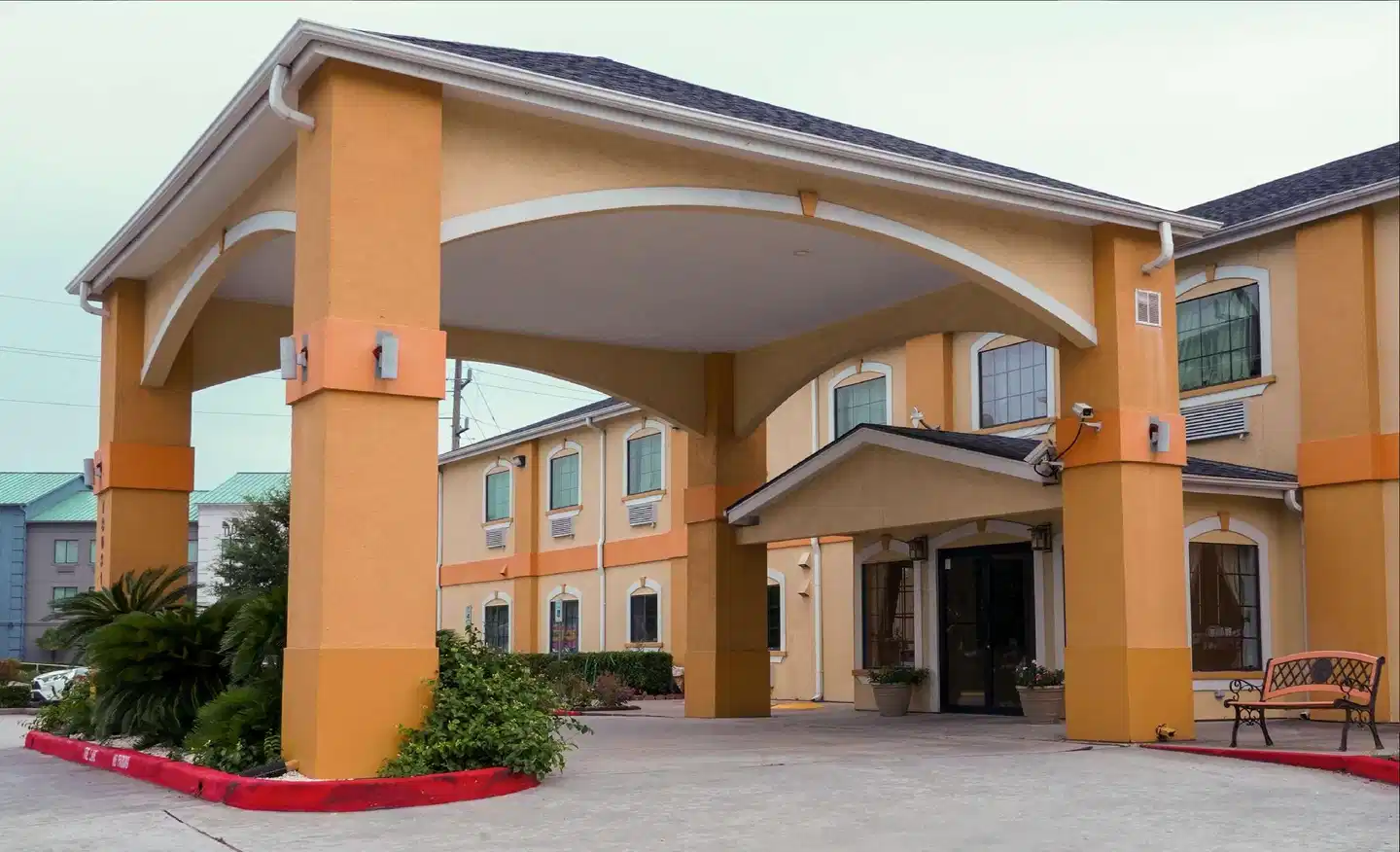 Americas Best Value Inn & Suites Bush Intl Airport Aussenansicht
